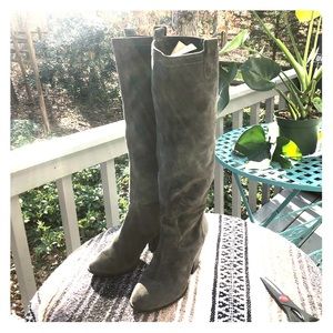 Grey suede Vince Camuto Boot 7.5